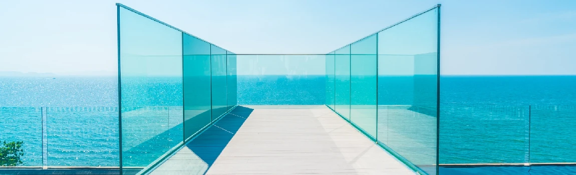 Customized Glass Pool Fence Repair Services in Riverview, FL